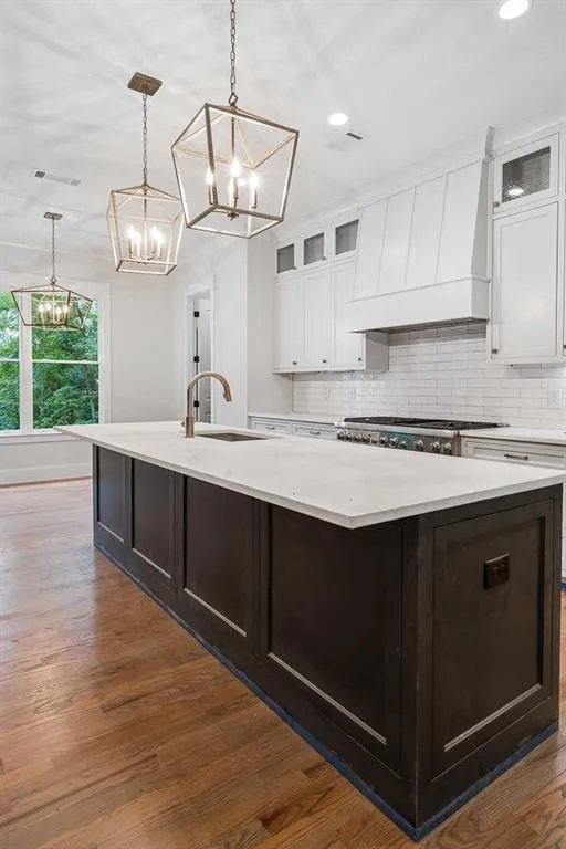 6485 Bridgewood Valley Road, Sandy Springs, Georgia 30328, 5 Bedrooms Bedrooms, ,4 BathroomsBathrooms,Residential,Sold,6485 Bridgewood Valley Road,6630897