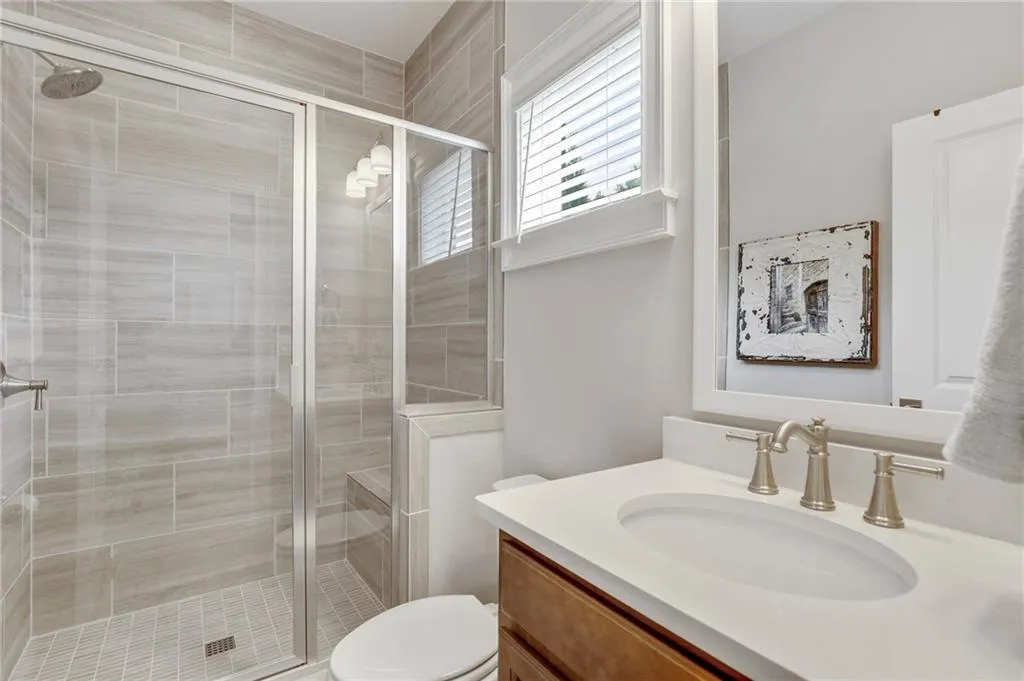 6626 Sterling Drive, Sandy Springs, Georgia 30328, 3 Bedrooms Bedrooms, ,3 BathroomsBathrooms,Residential,Sold,6626 Sterling Drive,6936742