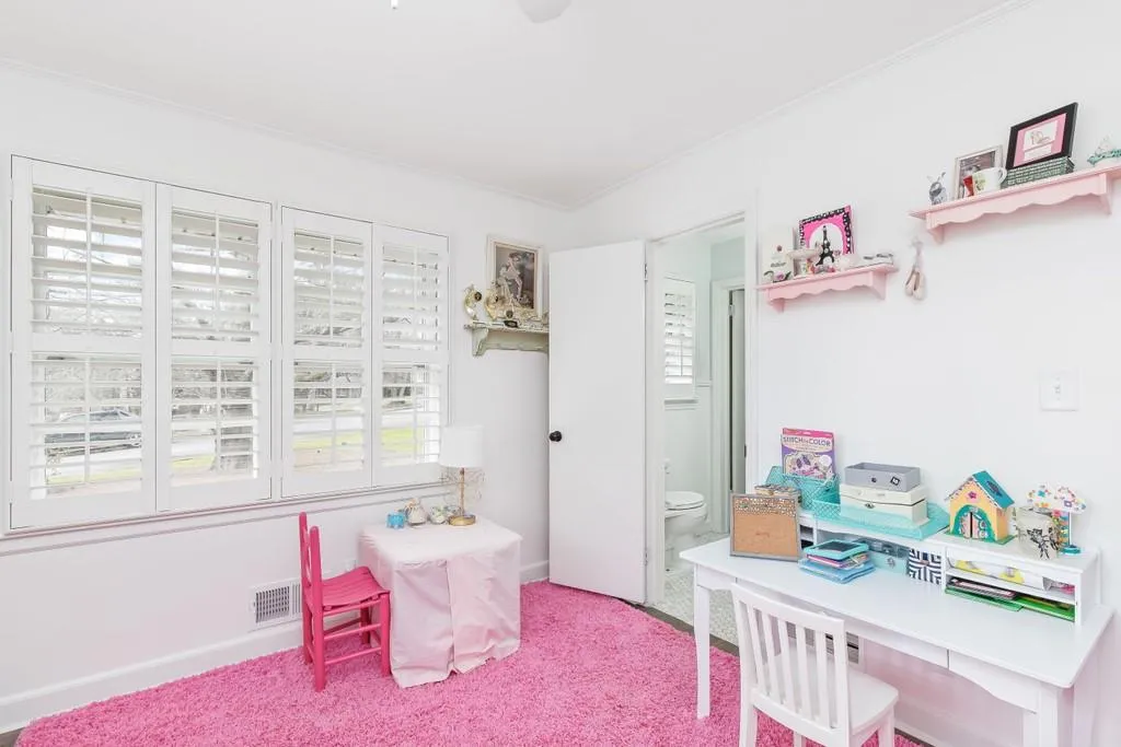 5835 Timberlane Terrace Ne, Atlanta, Georgia 30328, 4 Bedrooms Bedrooms, ,3 BathroomsBathrooms,Residential,Sold,5835 Timberlane Terrace Ne,6830316 5835 Timberlane Terrace Ne, Atlanta, Georgia 30328, 4 Bedrooms Bedrooms, ,3 BathroomsBathrooms,Residential,Sold,5835 Timberlane Terrace Ne,6830316