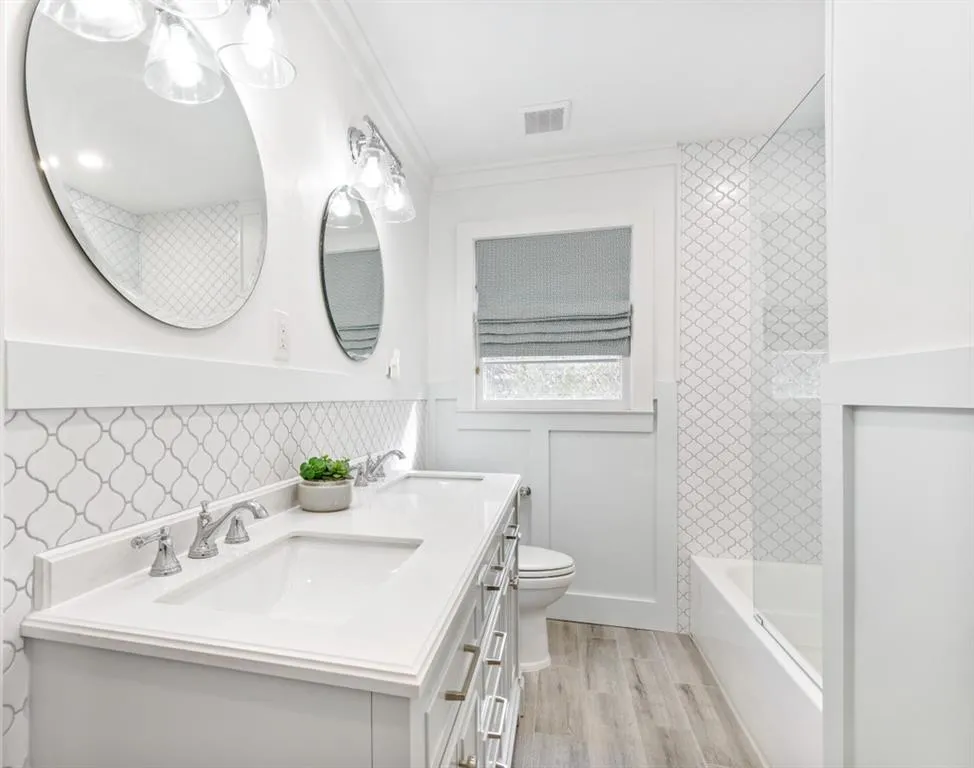 5835 Timberlane Terrace Ne, Atlanta, Georgia 30328, 4 Bedrooms Bedrooms, ,3 BathroomsBathrooms,Residential,Sold,5835 Timberlane Terrace Ne,6830316 5835 Timberlane Terrace Ne, Atlanta, Georgia 30328, 4 Bedrooms Bedrooms, ,3 BathroomsBathrooms,Residential,Sold,5835 Timberlane Terrace Ne,6830316