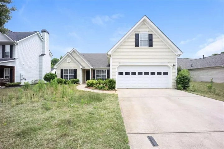 413 Baldwin Court, Newnan, Georgia 30263