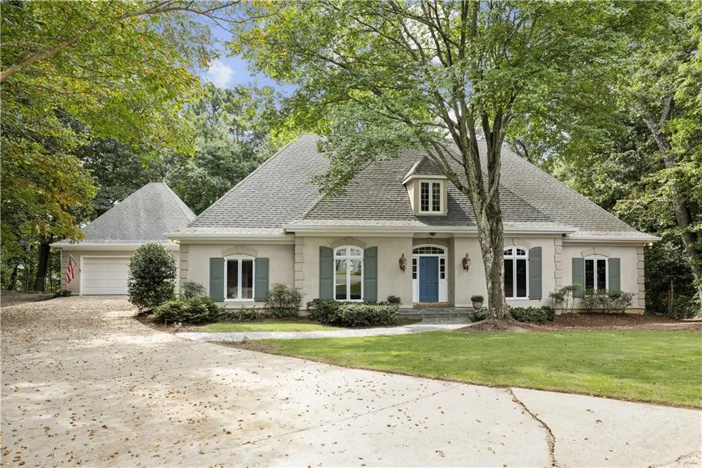 350 Cameron Ridge Drive, Atlanta, Georgia 30328, 4 Bedrooms Bedrooms, ,5 BathroomsBathrooms,Residential,Sold,350 Cameron Ridge Drive,6948308