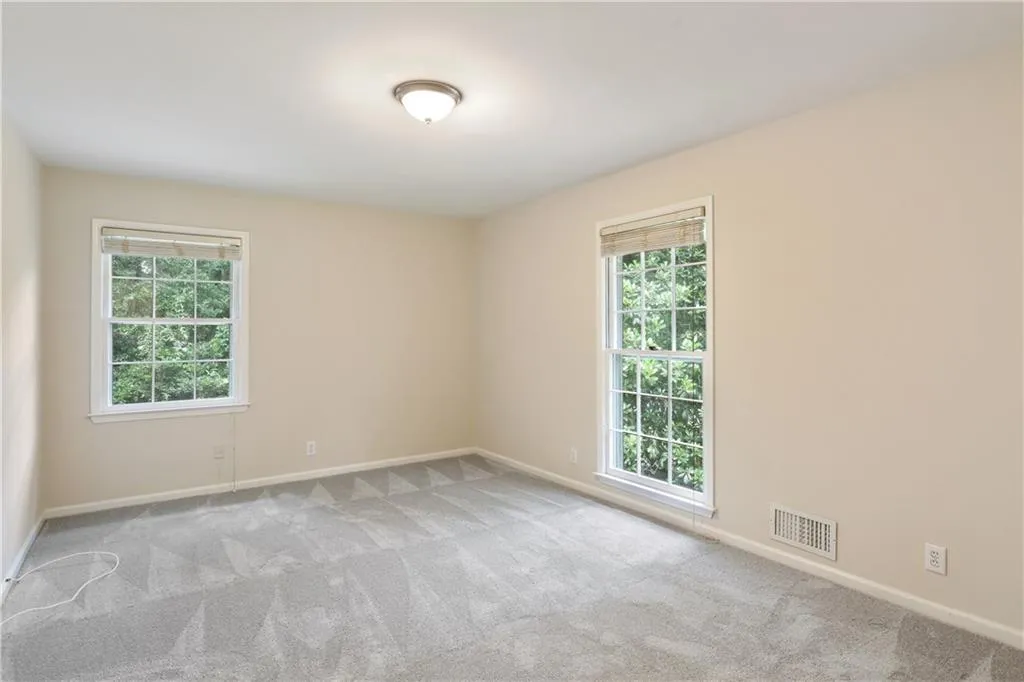 860 Spalding Drive, Sandy Springs, Georgia 30328, 5 Bedrooms Bedrooms, ,3 BathroomsBathrooms,Residential,Sold,860 Spalding Drive,5883426