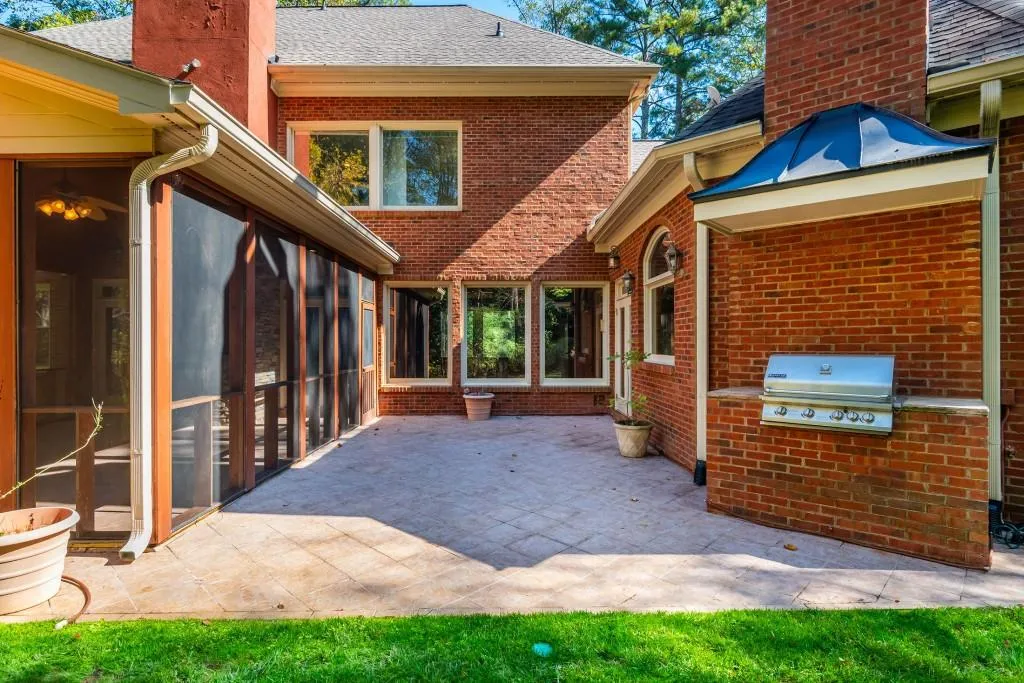 5550 Errol Place, Atlanta, Georgia 30327, 5 Bedrooms Bedrooms, ,5 BathroomsBathrooms,Residential,For Sale,5550 Errol Place,7676329