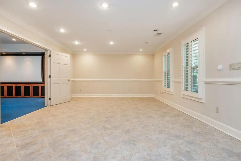 5550 Errol Place, Atlanta, Georgia 30327, 5 Bedrooms Bedrooms, ,5 BathroomsBathrooms,Residential,For Sale,5550 Errol Place,7676329