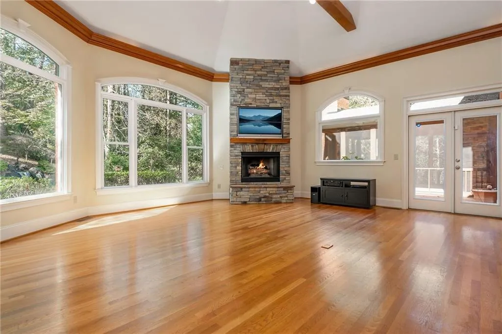 5550 Errol Place, Atlanta, Georgia 30327, 5 Bedrooms Bedrooms, ,5 BathroomsBathrooms,Residential,For Sale,5550 Errol Place,7676329