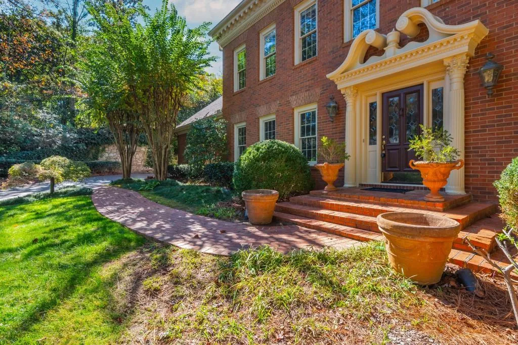 5550 Errol Place, Atlanta, Georgia 30327, 5 Bedrooms Bedrooms, ,5 BathroomsBathrooms,Residential,For Sale,5550 Errol Place,7676329