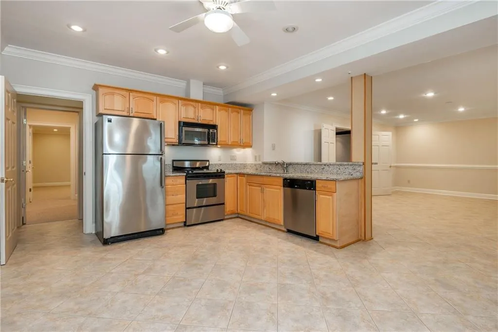 5550 Errol Place, Atlanta, Georgia 30327, 5 Bedrooms Bedrooms, ,5 BathroomsBathrooms,Residential,For Sale,5550 Errol Place,7676329