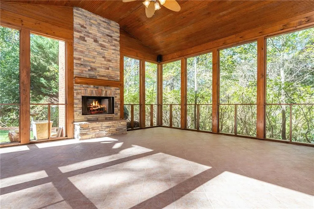 5550 Errol Place, Atlanta, Georgia 30327, 5 Bedrooms Bedrooms, ,5 BathroomsBathrooms,Residential,For Sale,5550 Errol Place,7676329