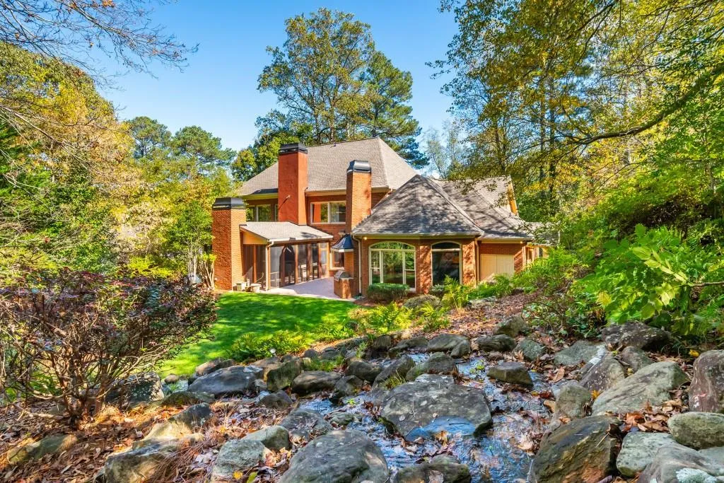 5550 Errol Place, Atlanta, Georgia 30327, 5 Bedrooms Bedrooms, ,5 BathroomsBathrooms,Residential,For Sale,5550 Errol Place,7676329