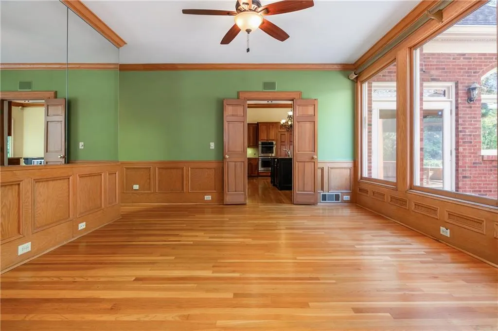 5550 Errol Place, Atlanta, Georgia 30327, 5 Bedrooms Bedrooms, ,5 BathroomsBathrooms,Residential,For Sale,5550 Errol Place,7676329