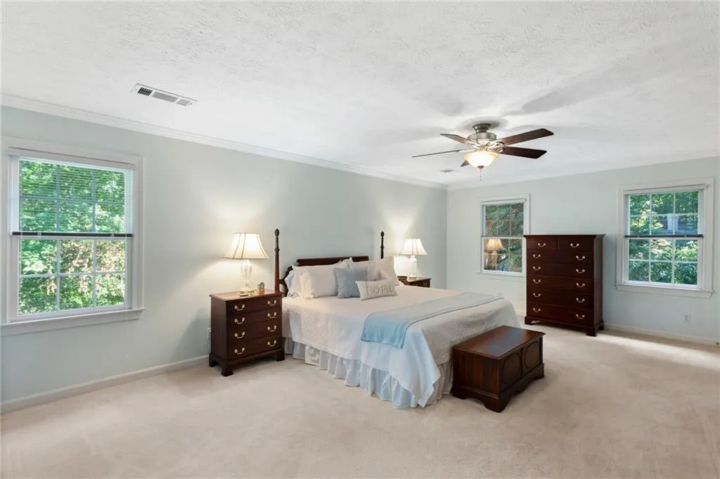 7980 Spalding Hills, Sandy Springs, Georgia 30350, 5 Bedrooms Bedrooms, ,4 BathroomsBathrooms,Residential,Sold,7980 Spalding Hills,6734577