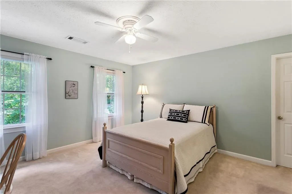 7980 Spalding Hills, Sandy Springs, Georgia 30350, 5 Bedrooms Bedrooms, ,4 BathroomsBathrooms,Residential,Sold,7980 Spalding Hills,6734577