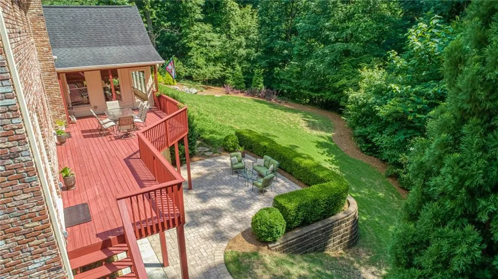 7980 Spalding Hills, Sandy Springs, Georgia 30350, 5 Bedrooms Bedrooms, ,4 BathroomsBathrooms,Residential,Sold,7980 Spalding Hills,6734577