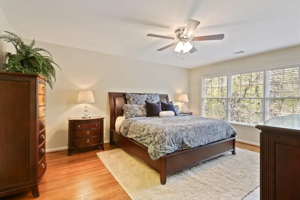 225 Brackenwood Circle, Sandy Springs, Georgia 30328, 5 Bedrooms Bedrooms, ,3 BathroomsBathrooms,Residential,Sold,225 Brackenwood Circle,6641503