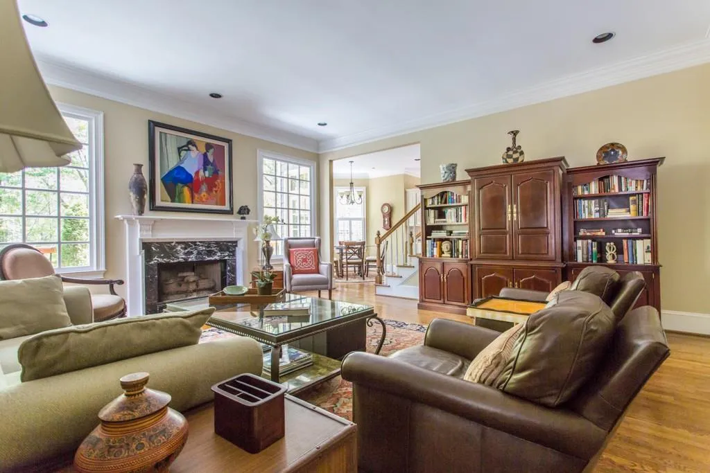 16 Rose Gate Drive Ne, Atlanta, Georgia 30342, 5 Bedrooms Bedrooms, ,4 BathroomsBathrooms,Residential,Sold,16 Rose Gate Drive Ne,5674719