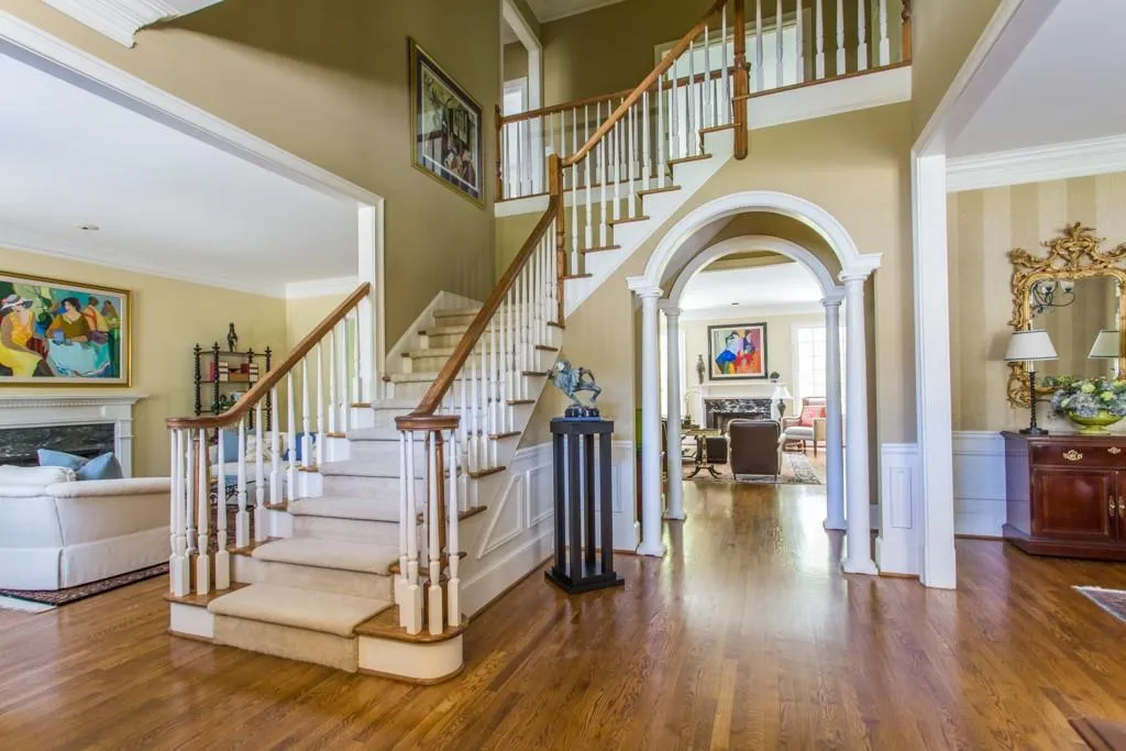 16 Rose Gate Drive Ne, Atlanta, Georgia 30342, 5 Bedrooms Bedrooms, ,4 BathroomsBathrooms,Residential,Sold,16 Rose Gate Drive Ne,5674719