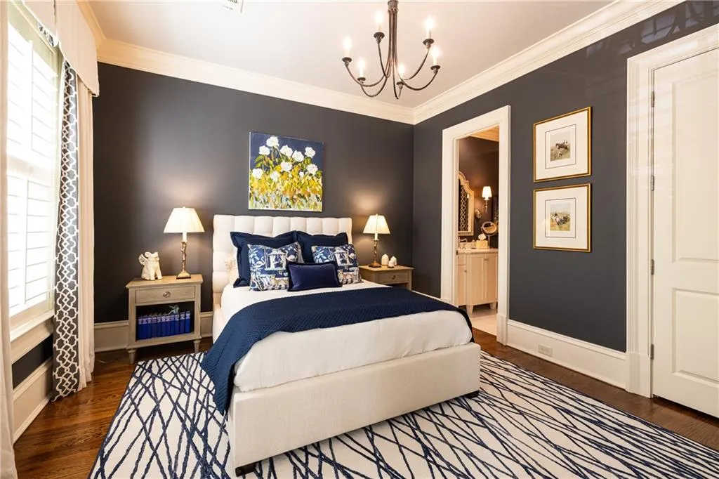 Guest Room with ensuite bath
