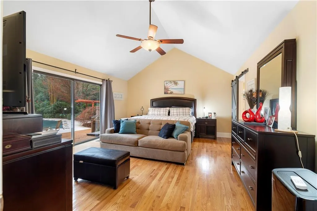 Main Bedroom