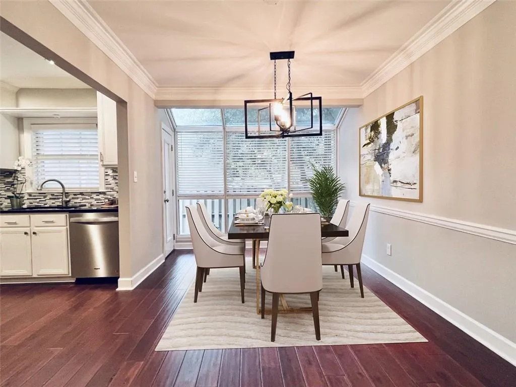 76 Mount Vernon Circle, Atlanta, Georgia 30338, 2 Bedrooms Bedrooms, ,2 BathroomsBathrooms,Residential,Sold,76 Mount Vernon Circle,7060401