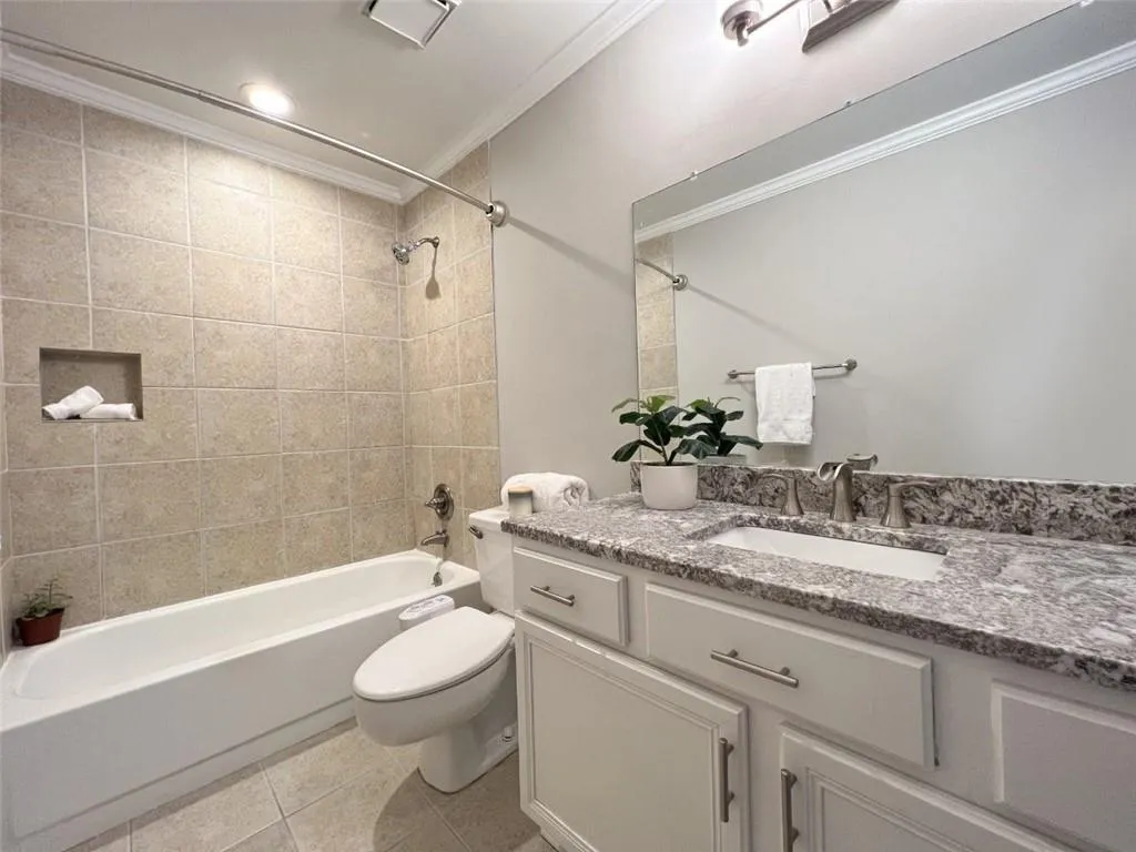 76 Mount Vernon Circle, Atlanta, Georgia 30338, 2 Bedrooms Bedrooms, ,2 BathroomsBathrooms,Residential,Sold,76 Mount Vernon Circle,7060401