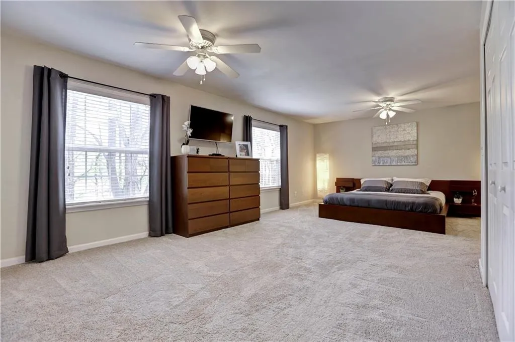 503 Brighton Point, Atlanta, Georgia 30328, 2 Bedrooms Bedrooms, ,2 BathroomsBathrooms,Residential,Sold,503 Brighton Point,5671312