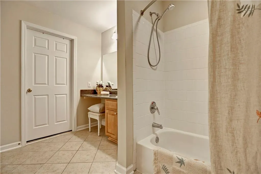 503 Brighton Point, Atlanta, Georgia 30328, 2 Bedrooms Bedrooms, ,2 BathroomsBathrooms,Residential,Sold,503 Brighton Point,5671312