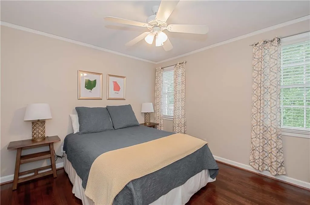 301 Windsor Parkway, Sandy Springs, Georgia 30342, 3 Bedrooms Bedrooms, ,2 BathroomsBathrooms,Residential,Sold,301 Windsor Parkway,5896152