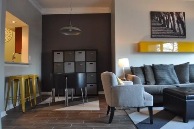 275 13th Street Ne Unit 104, Atlanta, Georgia 30309, 1 Bedroom Bedrooms, ,1 BathroomBathrooms,Residential,Sold,275 13th Street Ne Unit 104,5785886