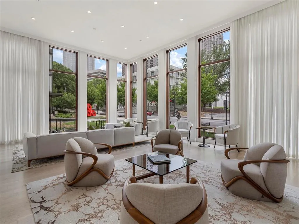 1301 Peachtree Street Ne Unit 5c, Atlanta, Georgia 30309, 2 Bedrooms Bedrooms, ,2 BathroomsBathrooms,Residential,For Sale,1301 Peachtree Street Ne Unit 5c,7549184