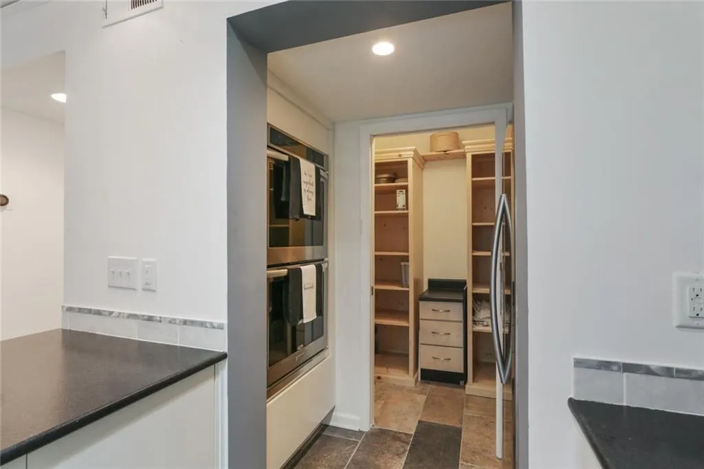 53 Forrest, Atlanta, Georgia 30328, 2 Bedrooms Bedrooms, ,2 BathroomsBathrooms,Residential,Sold,53 Forrest,7095819