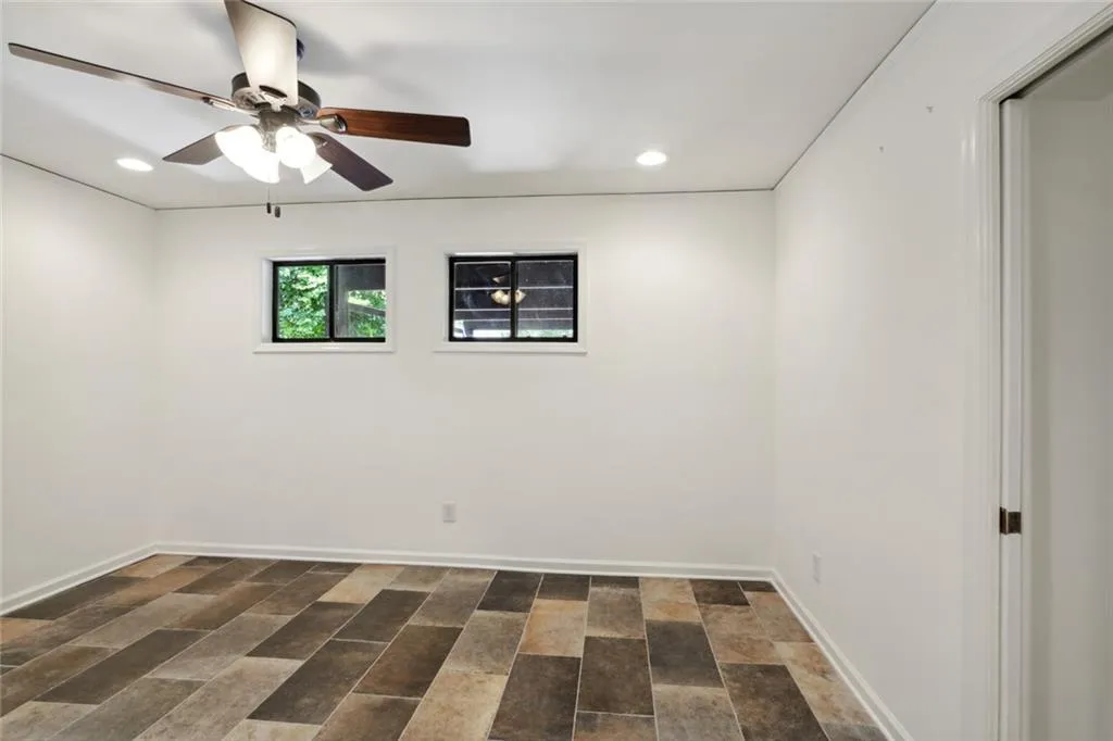 53 Forrest, Atlanta, Georgia 30328, 2 Bedrooms Bedrooms, ,2 BathroomsBathrooms,Residential,Sold,53 Forrest,7095819