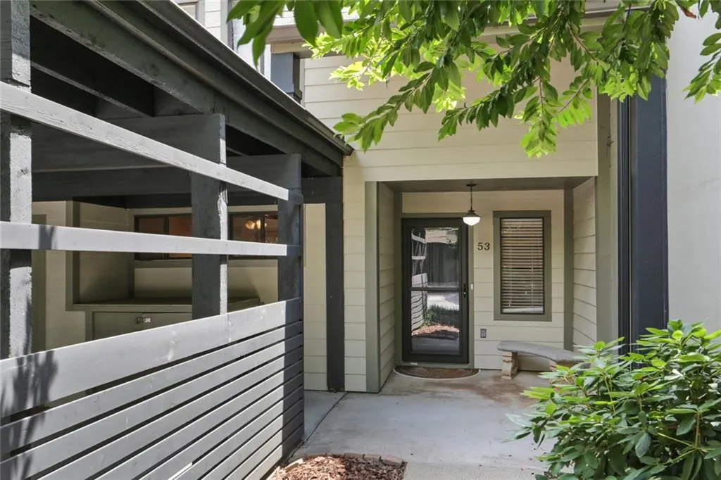 53 Forrest, Atlanta, Georgia 30328, 2 Bedrooms Bedrooms, ,2 BathroomsBathrooms,Residential,Sold,53 Forrest,7095819