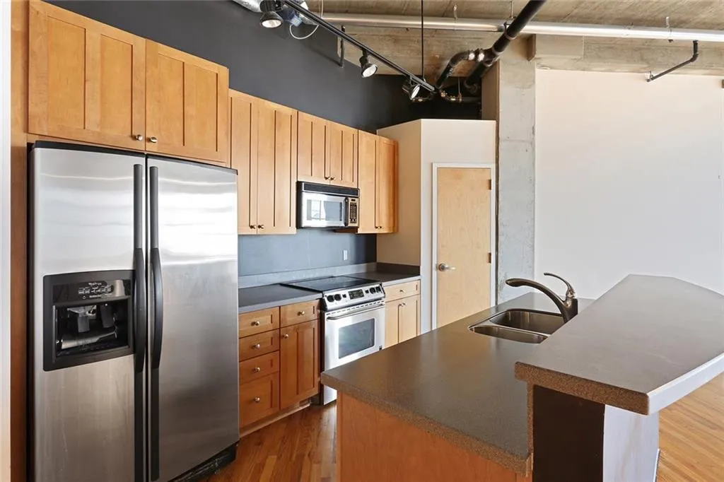 3180 Mathieson Drive Ne Unit 808, Atlanta, Georgia 30305, 2 Bedrooms Bedrooms, ,2 BathroomsBathrooms,Residential,Sold,3180 Mathieson Drive Ne Unit 808,5793991