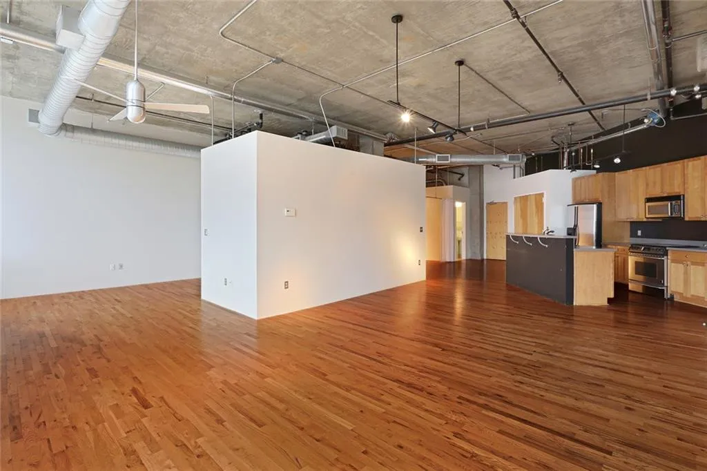 3180 Mathieson Drive Ne Unit 808, Atlanta, Georgia 30305, 2 Bedrooms Bedrooms, ,2 BathroomsBathrooms,Residential,Sold,3180 Mathieson Drive Ne Unit 808,5793991