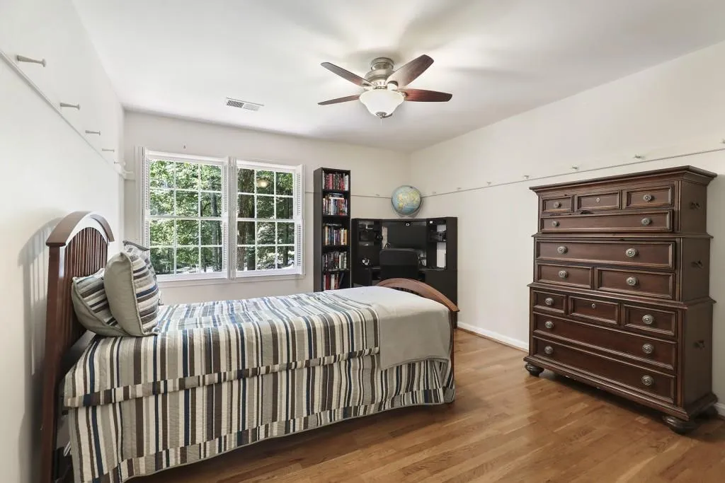 309 Brixham Court, Sandy Springs, Georgia 30328, 4 Bedrooms Bedrooms, ,2 BathroomsBathrooms,Residential,Sold,309 Brixham Court,6903464