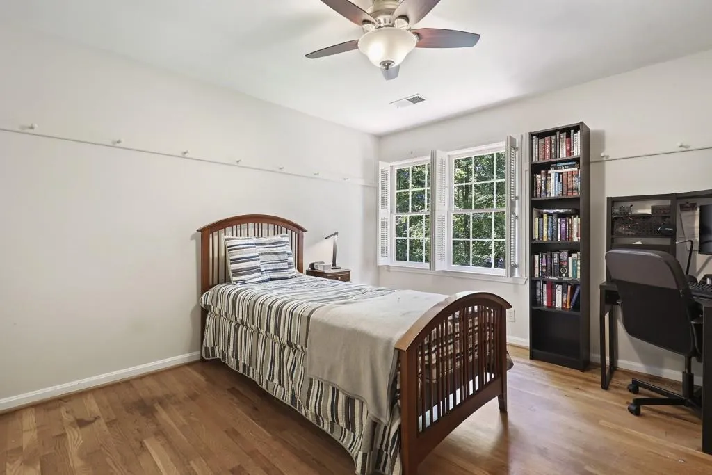 309 Brixham Court, Sandy Springs, Georgia 30328, 4 Bedrooms Bedrooms, ,2 BathroomsBathrooms,Residential,Sold,309 Brixham Court,6903464