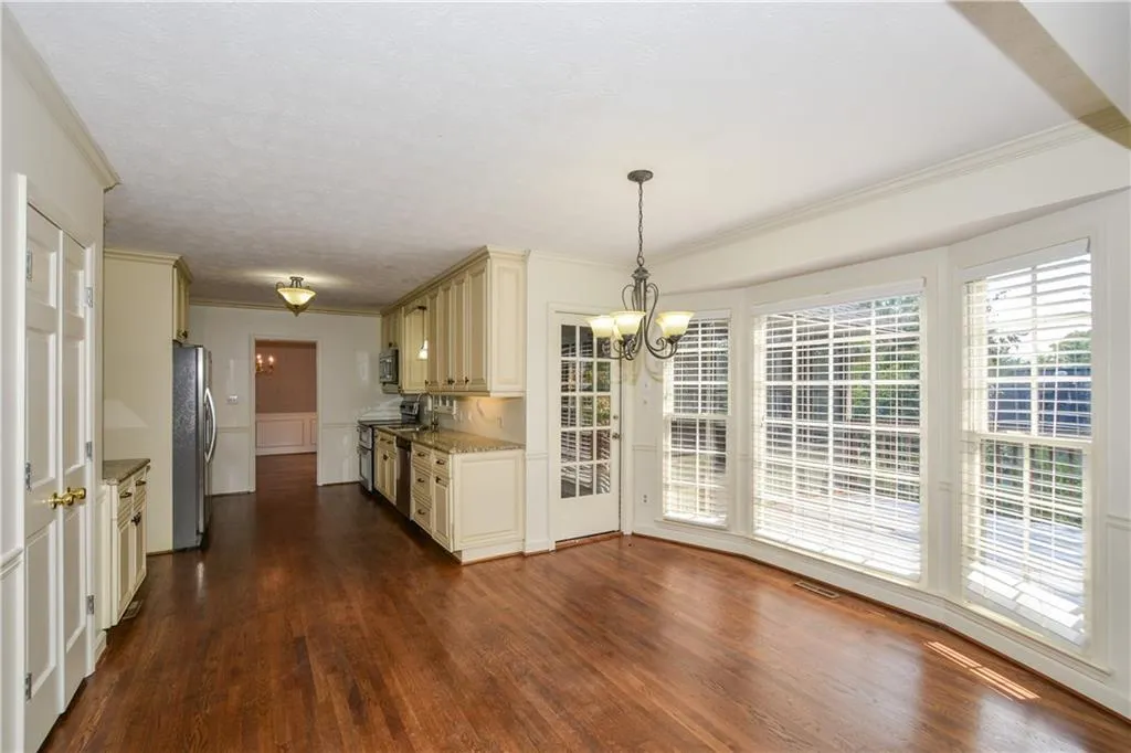 335 Cannady Court, Sandy Springs, Georgia 30350, 5 Bedrooms Bedrooms, ,4 BathroomsBathrooms,Residential,Sold,335 Cannady Court,6984703