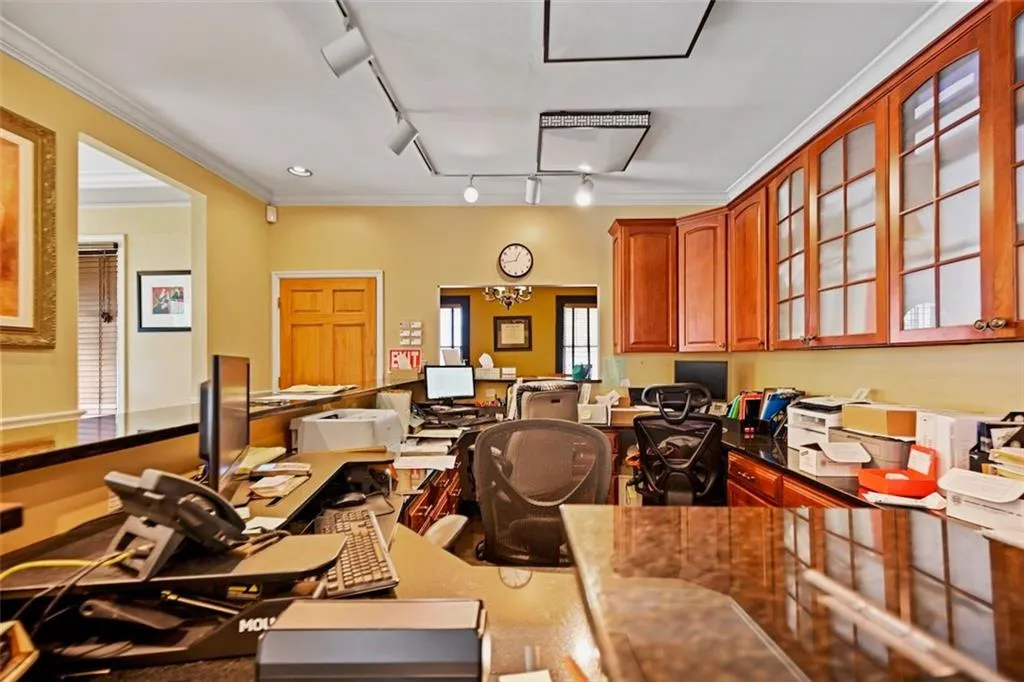 1624 Piedmont Avenue Ne, Atlanta, Georgia 30324, ,Commercial Sale,For Sale,1624 Piedmont Avenue Ne,7594634