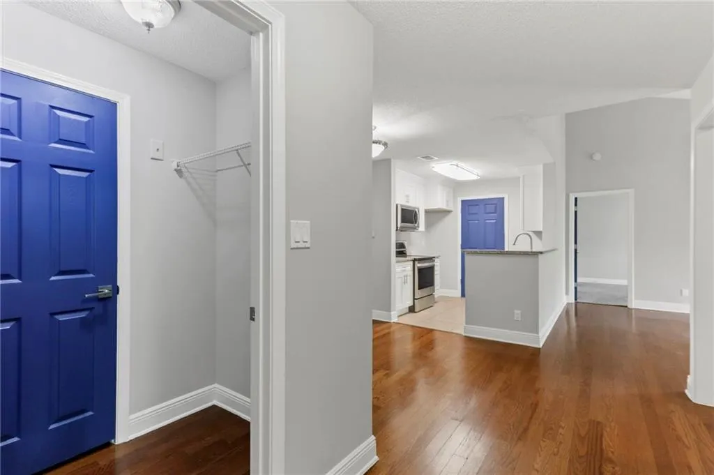 8303 Santa Fe Parkway, Sandy Springs, Georgia 30350, 2 Bedrooms Bedrooms, ,2 BathroomsBathrooms,Residential,Sold,8303 Santa Fe Parkway,6722196