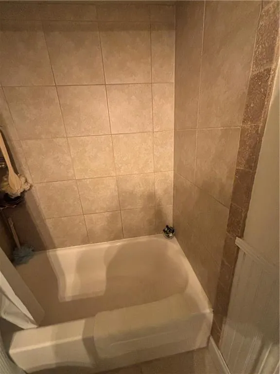 395 Pharr Road Ne Unit 403, Atlanta, Georgia 30305, 1 Bedroom Bedrooms, 0 ,1 BathroomBathrooms,Residential,For Sale,395 Pharr Road Ne Unit 403,7748077