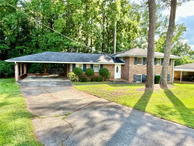 512 Donwood Lane Sw, Marietta, Georgia 30060