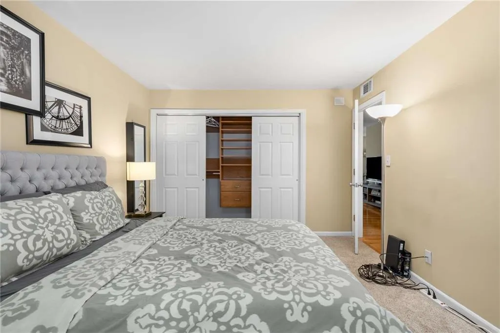 1445 Monroe Drive Ne Unit 40c, Atlanta, Georgia 30324, 2 Bedrooms Bedrooms, ,2 BathroomsBathrooms,Residential,For Sale,1445 Monroe Drive Ne Unit 40c,7610302