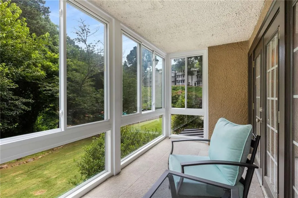 1445 Monroe Drive Ne Unit 40c, Atlanta, Georgia 30324, 2 Bedrooms Bedrooms, ,2 BathroomsBathrooms,Residential,For Sale,1445 Monroe Drive Ne Unit 40c,7610302