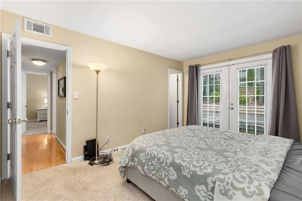 1445 Monroe Drive Ne Unit 40c, Atlanta, Georgia 30324, 2 Bedrooms Bedrooms, ,2 BathroomsBathrooms,Residential,For Sale,1445 Monroe Drive Ne Unit 40c,7610302