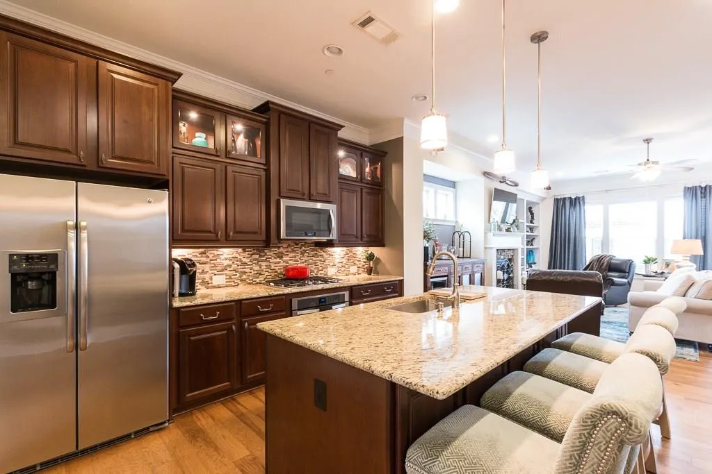 101 Alderwood Hill, Atlanta, Georgia 30328, 3 Bedrooms Bedrooms, ,3 BathroomsBathrooms,Residential,Sold,101 Alderwood Hill,5974286