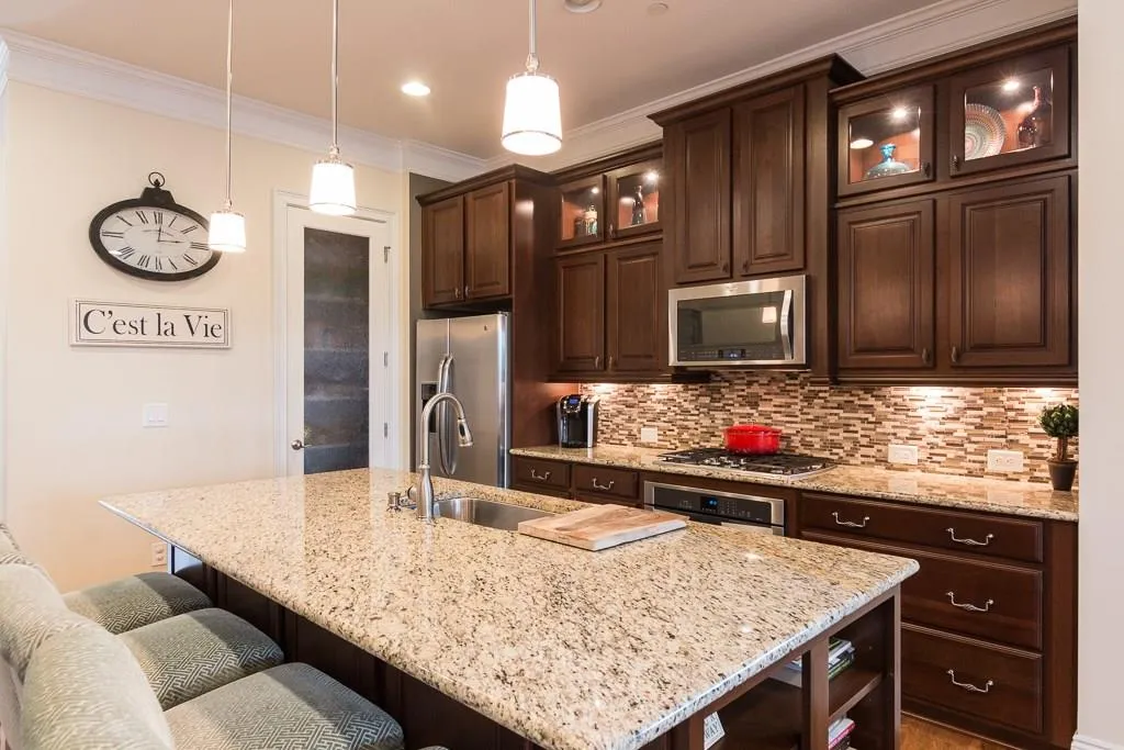101 Alderwood Hill, Atlanta, Georgia 30328, 3 Bedrooms Bedrooms, ,3 BathroomsBathrooms,Residential,Sold,101 Alderwood Hill,5974286