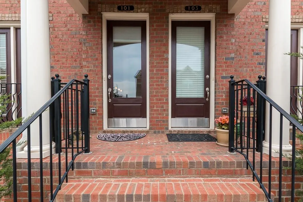101 Alderwood Hill, Atlanta, Georgia 30328, 3 Bedrooms Bedrooms, ,3 BathroomsBathrooms,Residential,Sold,101 Alderwood Hill,5974286