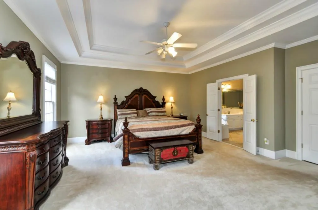 280 Wembley Circle, Sandy Springs, Georgia 30328, 5 Bedrooms Bedrooms, ,4 BathroomsBathrooms,Residential,Sold,280 Wembley Circle,5513049