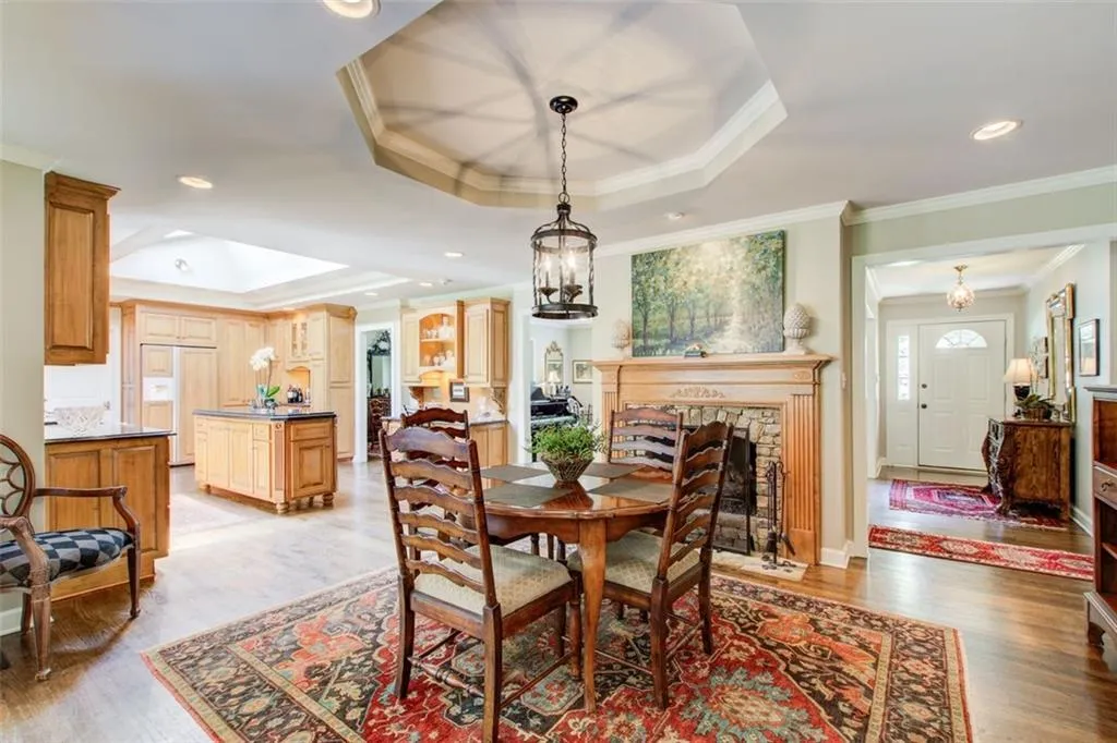 1100 Balmoral Road, Atlanta, Georgia 30319, 4 Bedrooms Bedrooms, ,3 BathroomsBathrooms,Residential,Sold,1100 Balmoral Road,7446448